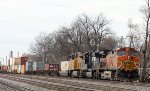 BNSF 5108 leads train 214 northbound